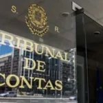 ‘Não podemos correr atrás de um doido’; diz Sarney em defesa de Moraes