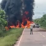 Esposa de Amado Batista aposta em fio-dental em novo post; veja