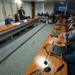 PF encontra arma ilegal em casa de prefeito alvo de operação que investiga desvio de verbas da saúde